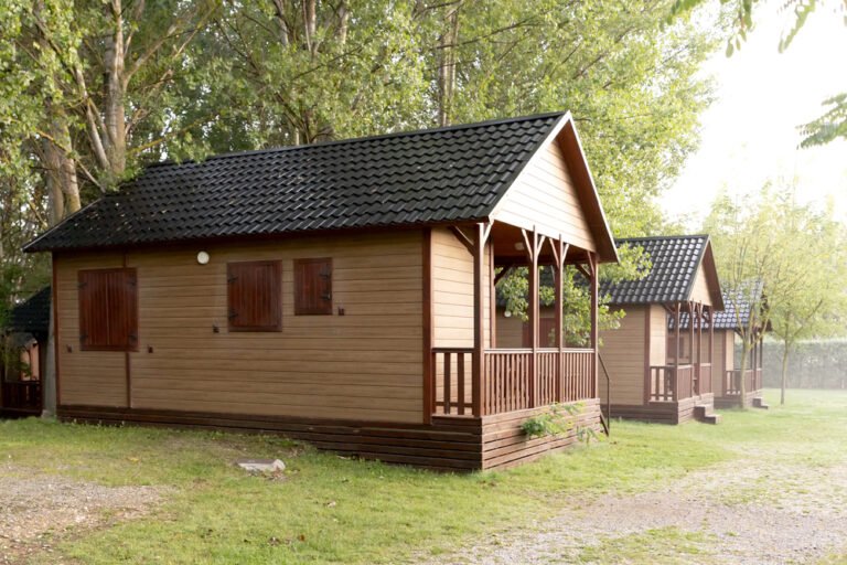 prefabricated log cabin
